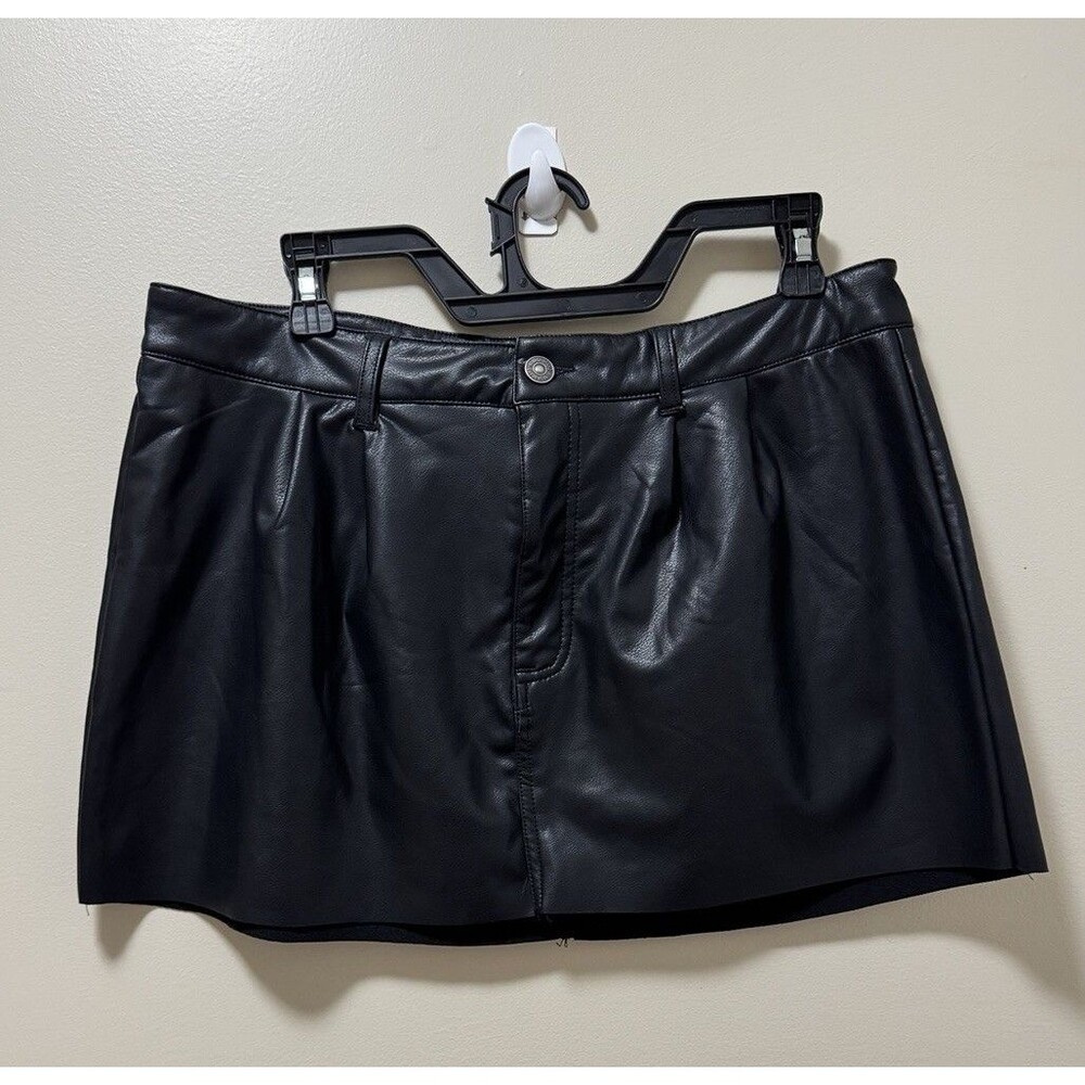 Rewash Womens Sz L Black Faux Leather Mini Skirt Zip Front Raw Hem Goth Party